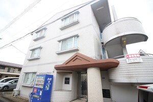 ロイヤルヒルズ富沢