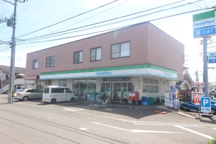 ファミリーマート福田町３丁目店(コンビニ)まで600m コーポまつもと