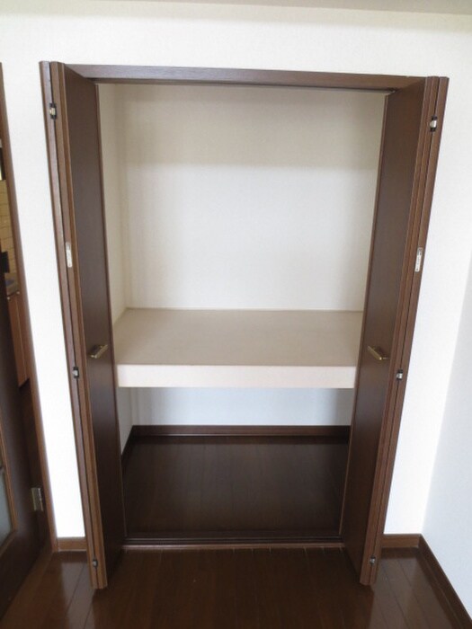 収納 ＶＯＸ中倉