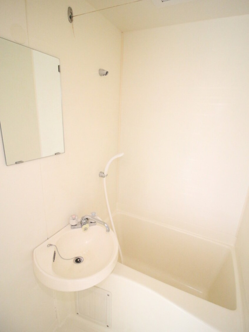 バス／シャワールーム等 アーバンハイツ向山