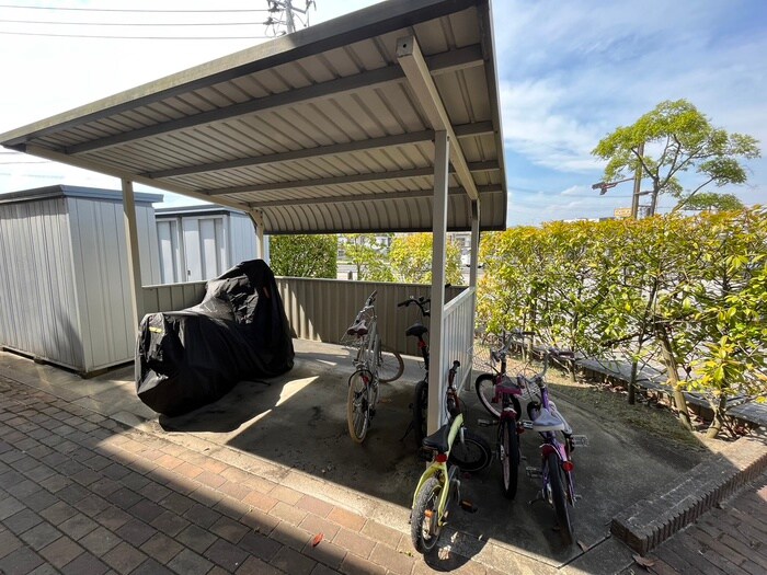 駐輪場 クレールタウン城南Ａ