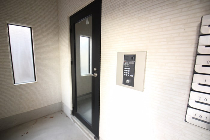 エントランス部分 グレイス貝ヶ森