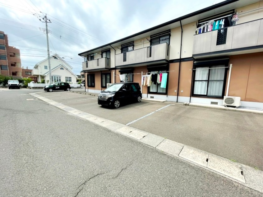 駐車場 ファミールふじ