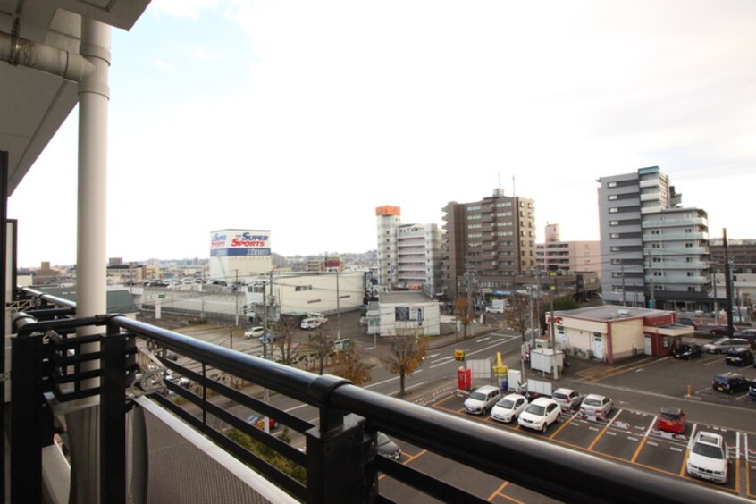 室内からの展望 ソレイユハイツ泉中央