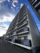 サンパレスシカマの外観