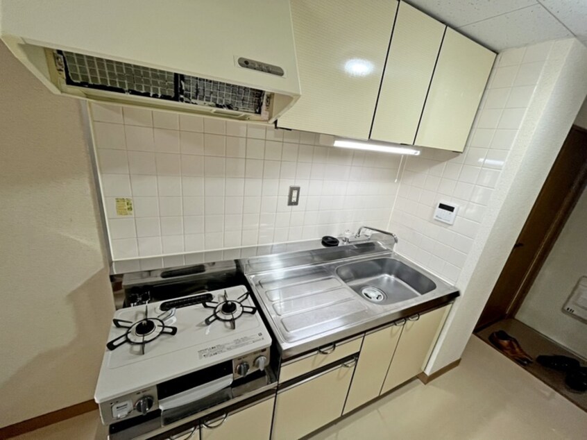 キッチン プレジュ－ル八乙女