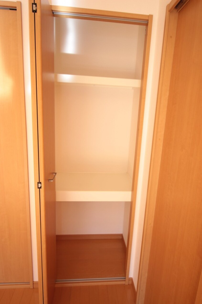 収納 オルテンシア泉崎Ｂ棟