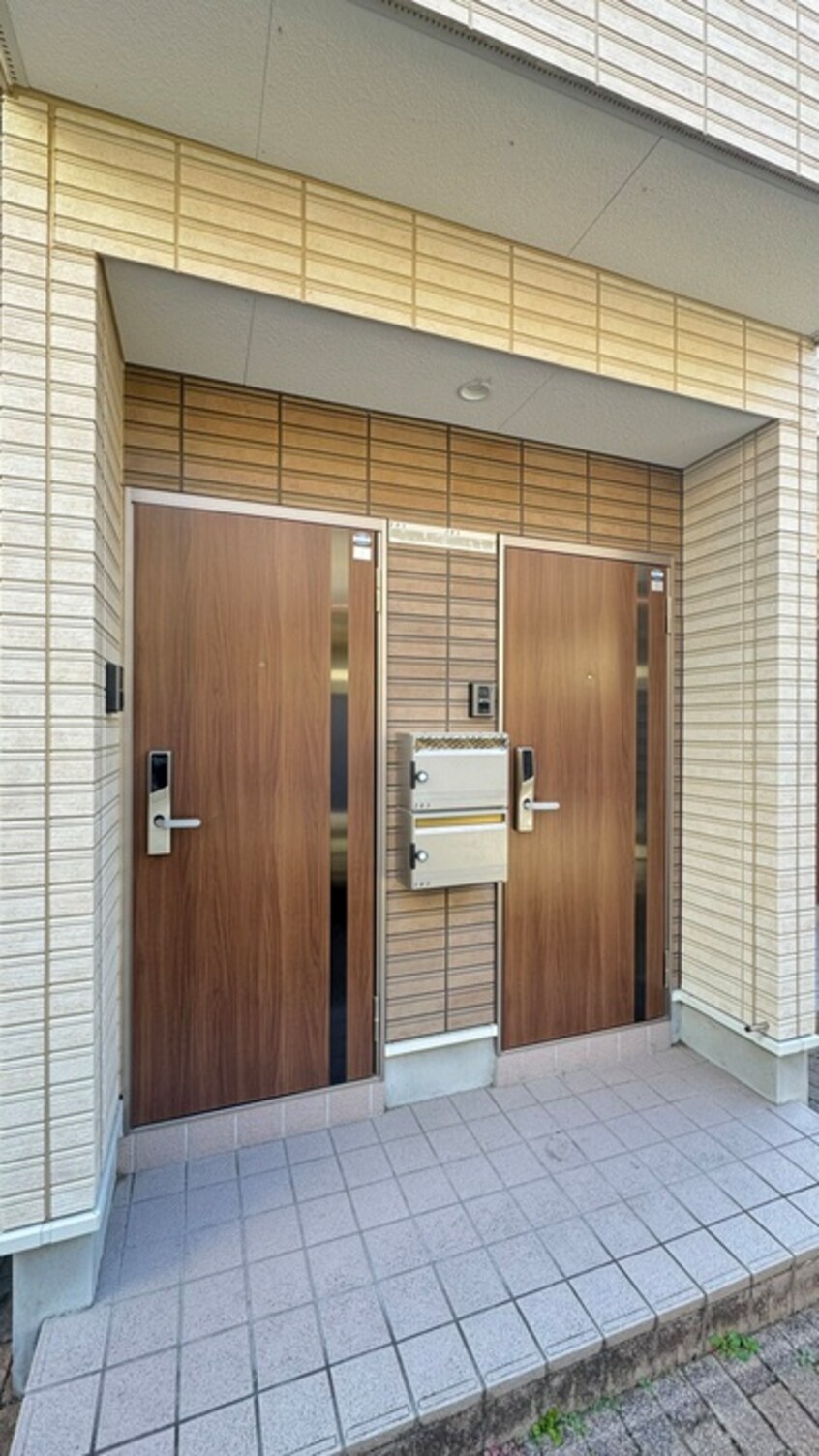 エントランス部分 CCR-2018