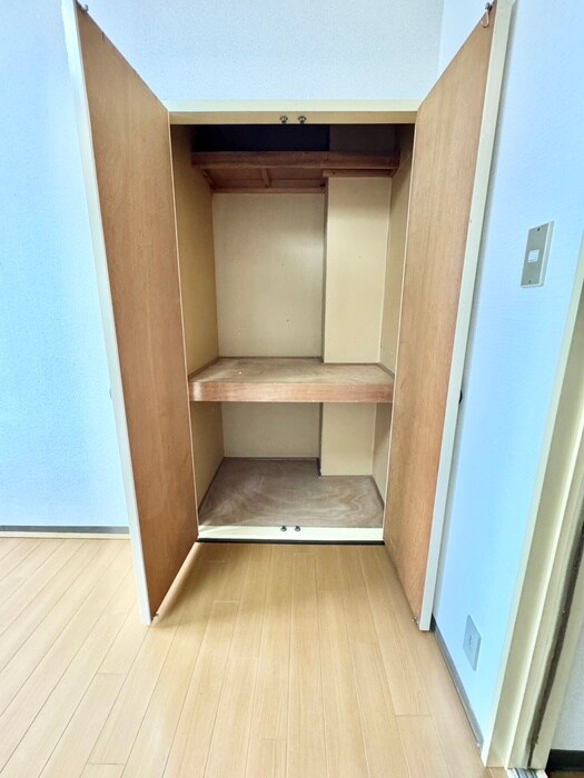 収納 ハイツ　カルチエラタン