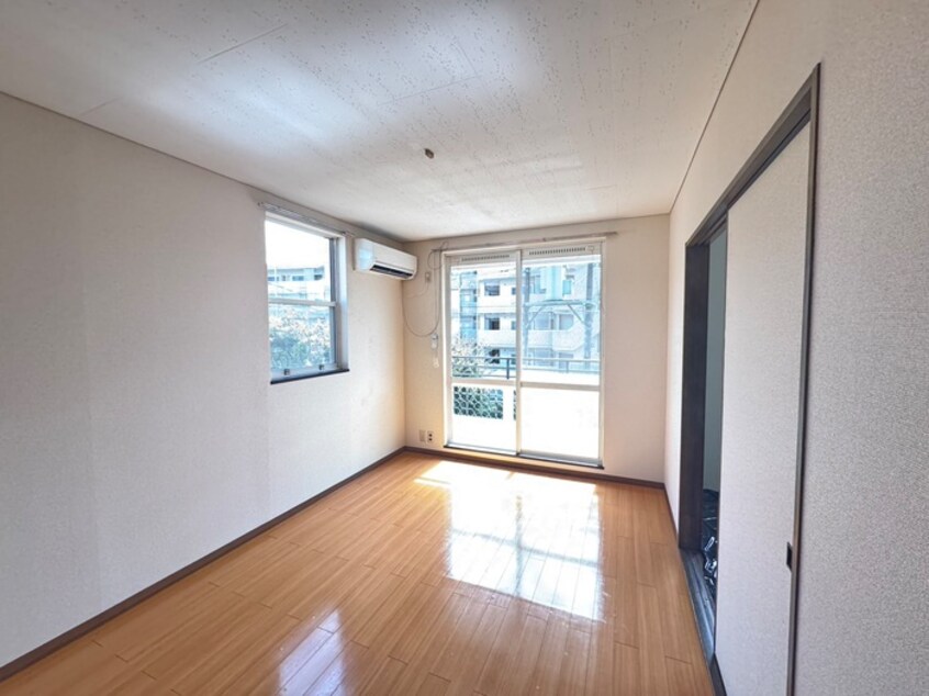 居室 コ－プジュネス