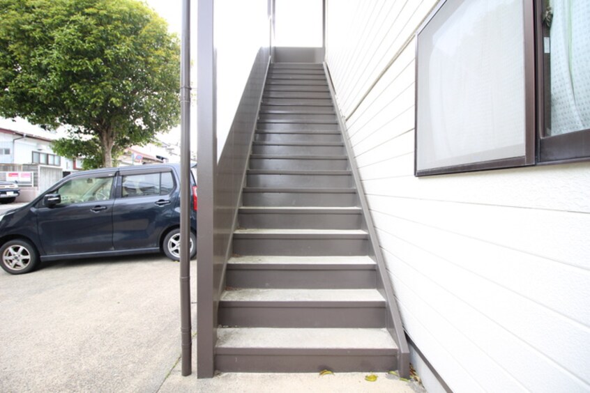 エントランス部分 セジュ－ル・ユキ