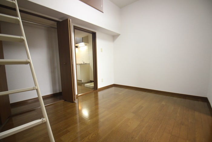 居室 レジデンス紀庄