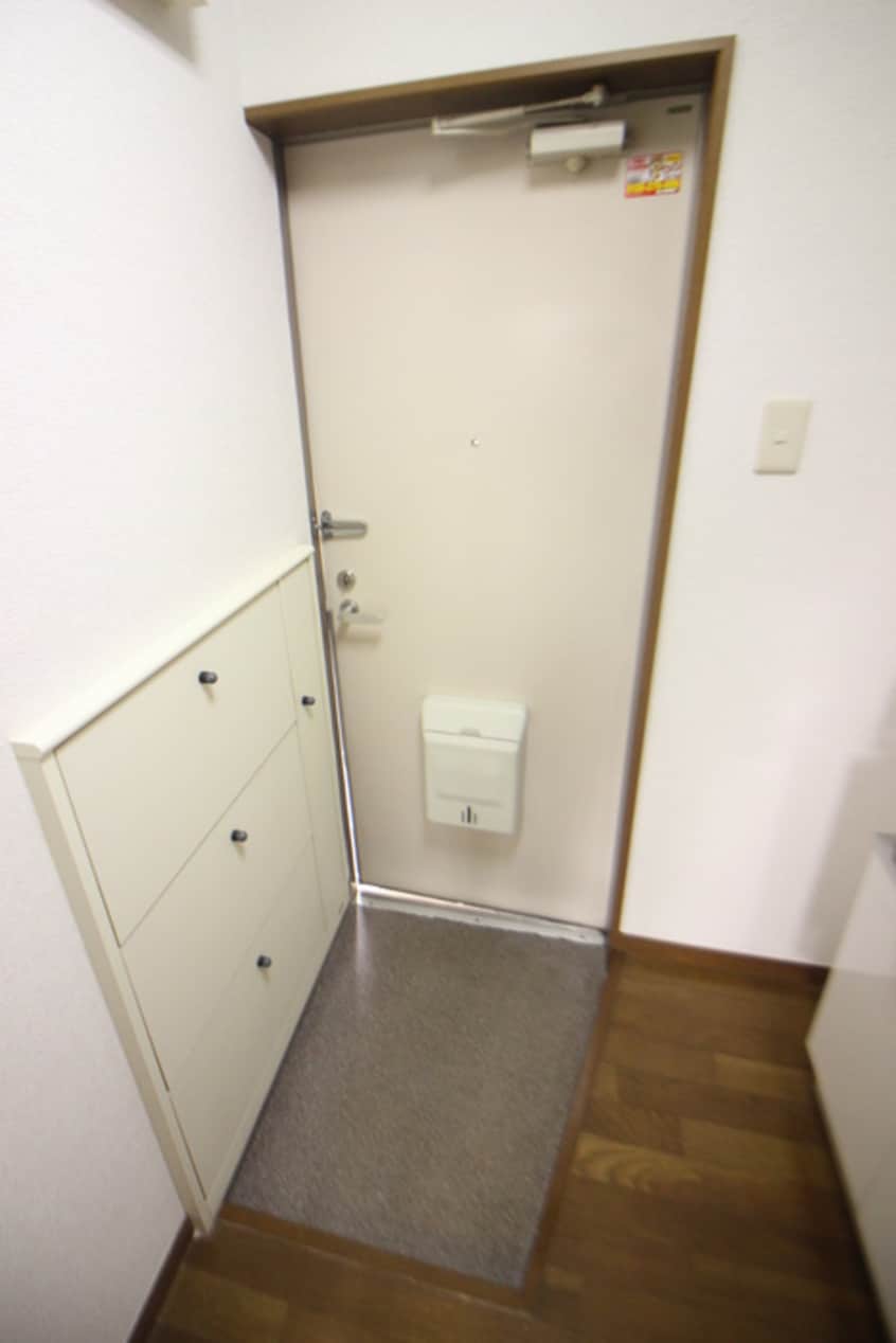 玄関 レジデンス紀庄