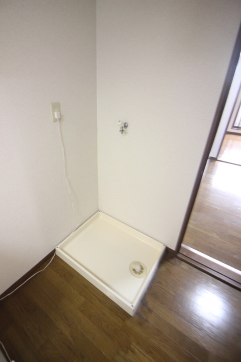 洗濯機置場 レジデンス紀庄