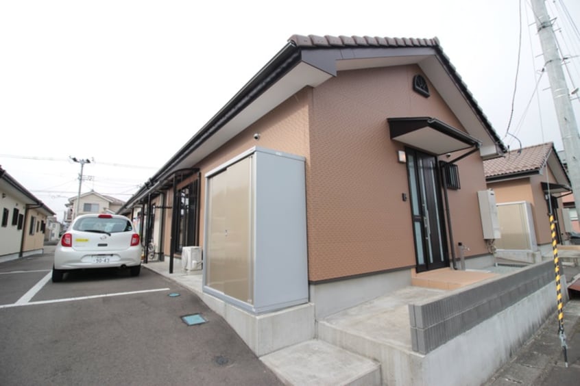 エントランス部分 今野文雄様方貸家(大手町)A1