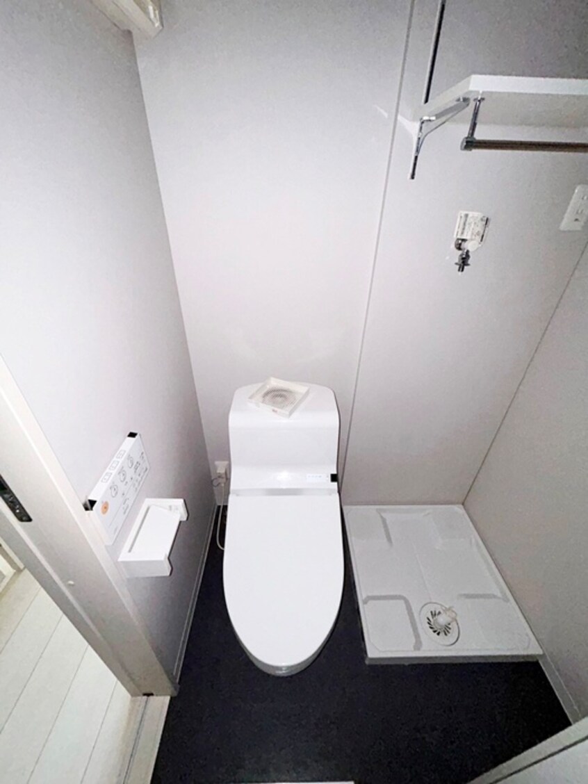 トイレ スクエア