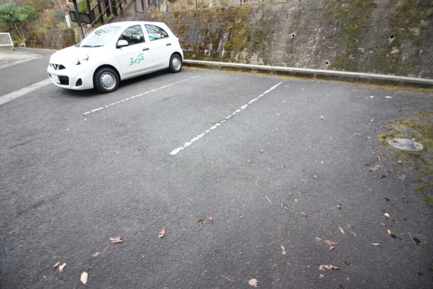 駐車場 グランディ桜ヶ丘