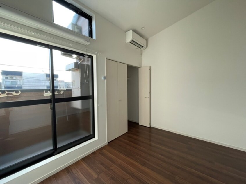 居室 シャンテスクエア新田