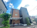 アリュール薬師堂駅前