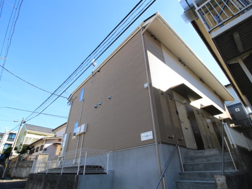 駐輪場 ポミエ旭ヶ丘