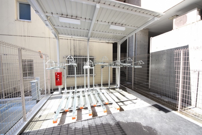 駐輪場 アルク二日町