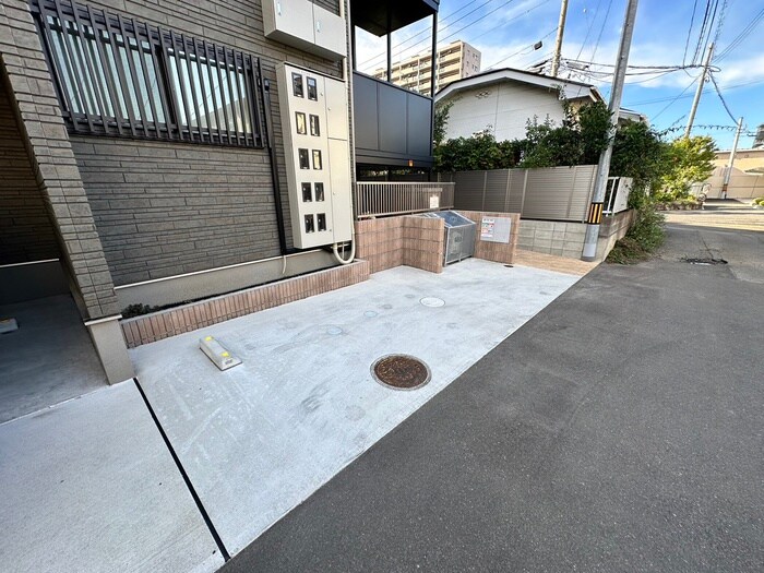 駐車場 モルディオン