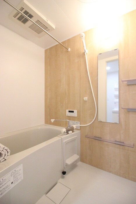 バス／シャワールーム等 モルディオン