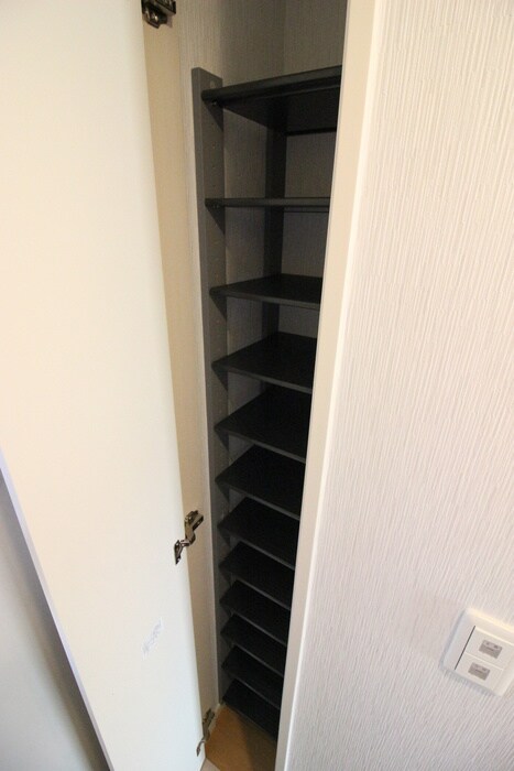 靴箱 モルディオン