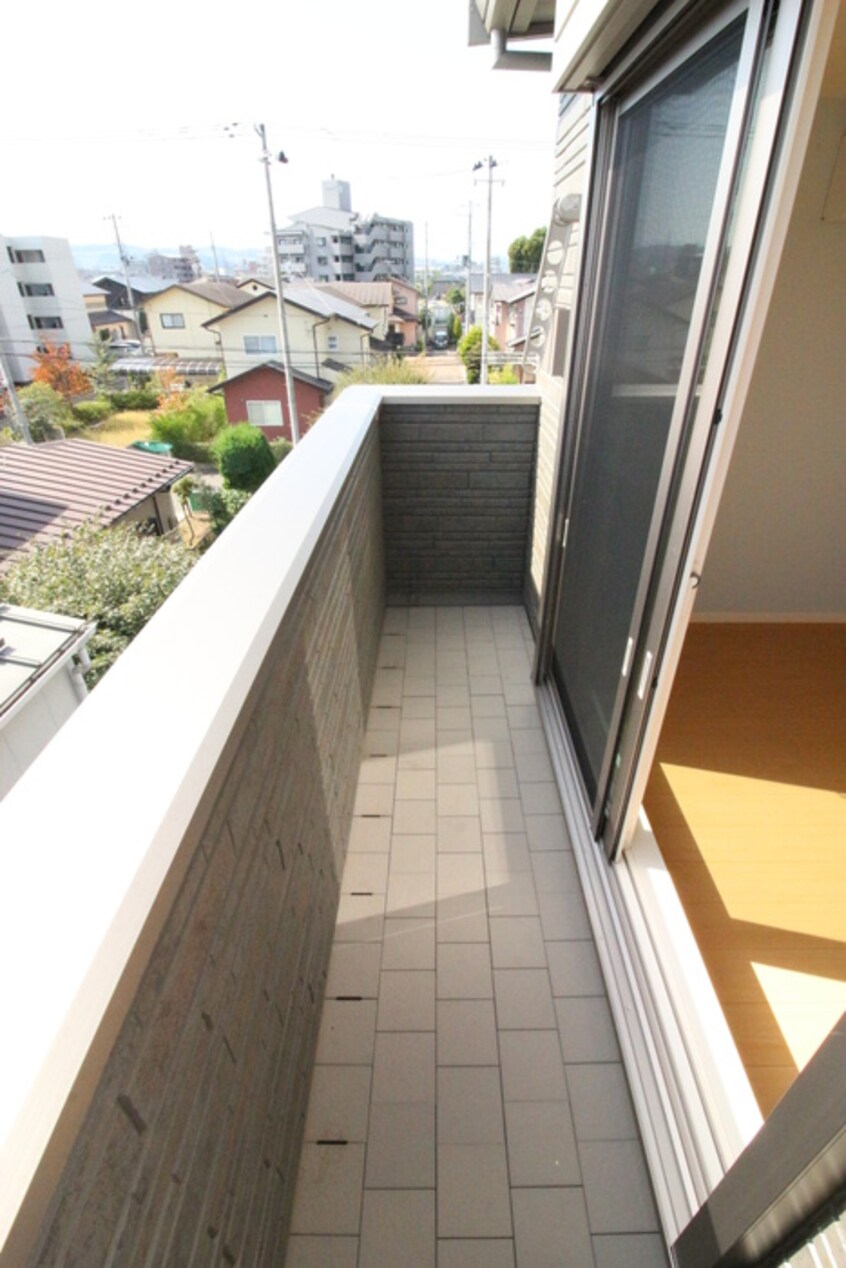 ベランダ・バルコニー モルディオン