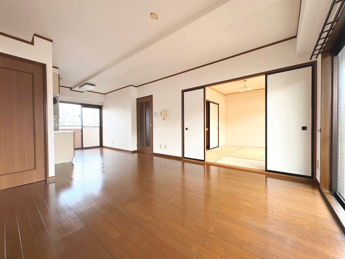 居室 ファロス東住