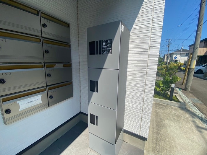 建物設備 BeeHouse