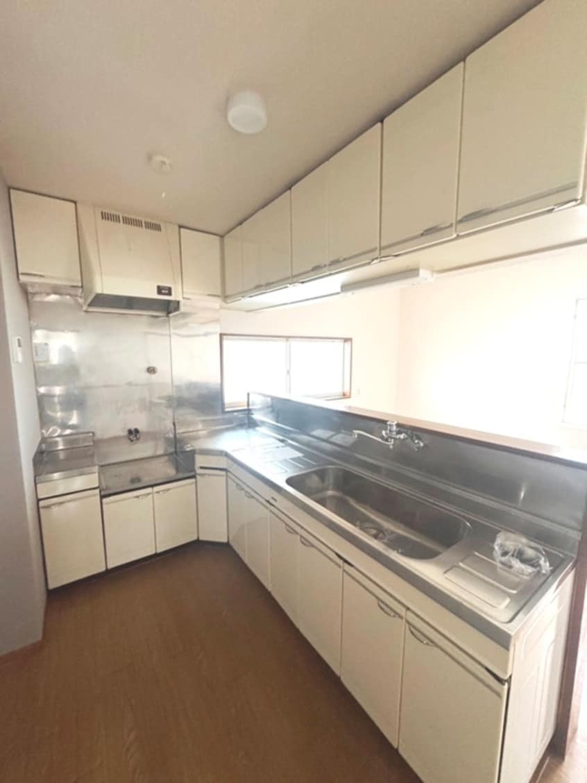 キッチン BIG　WAVE５