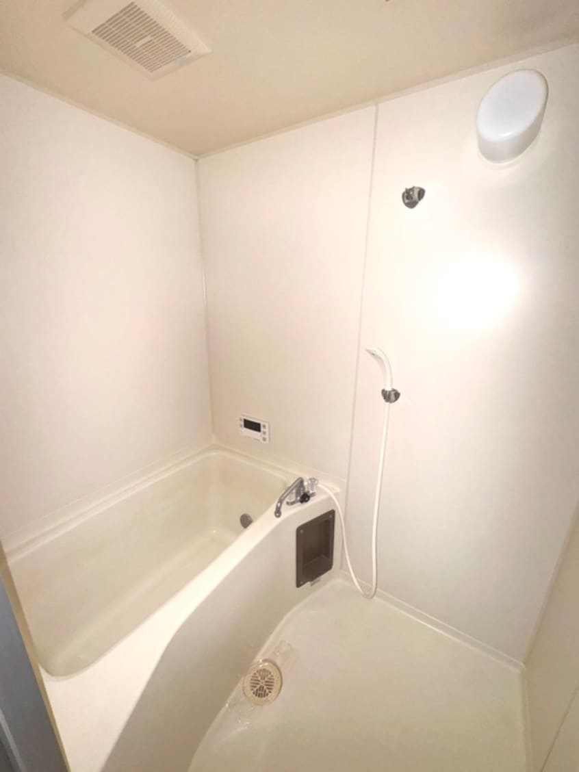 バス／シャワールーム等 BIG　WAVE５