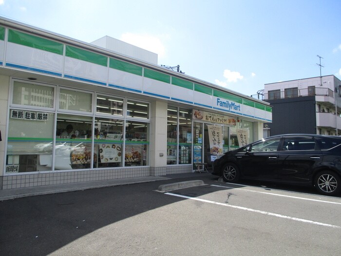 ファミリーマート仙台銀杏町店(コンビニ)まで250m シティハイツ銀杏町