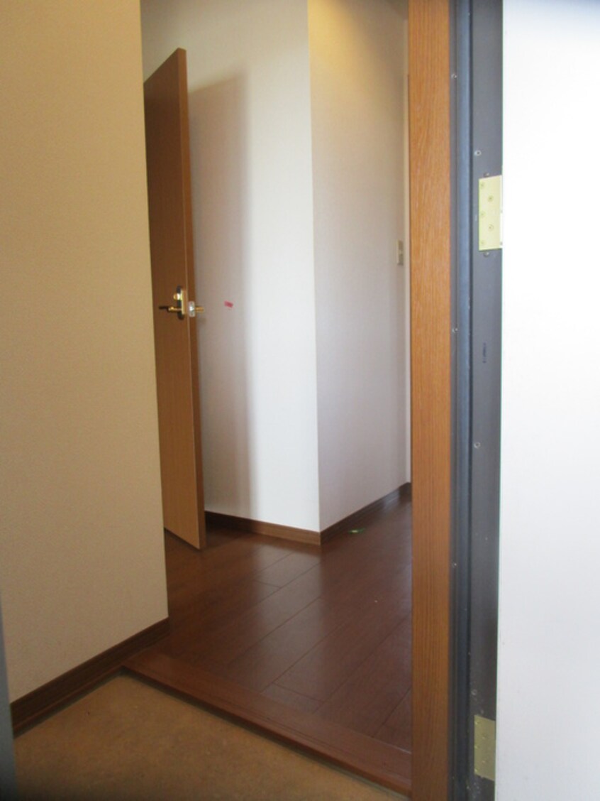 玄関 アンビックス利府参番館