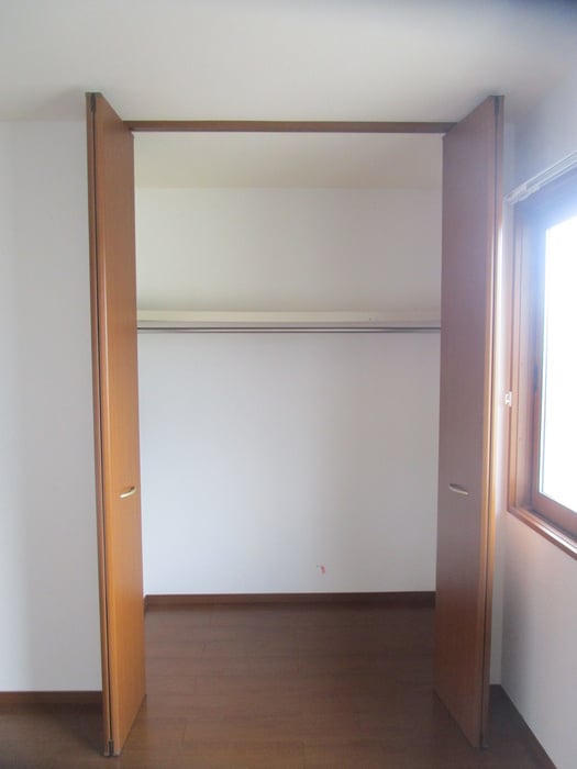 収納 アンビックス利府参番館