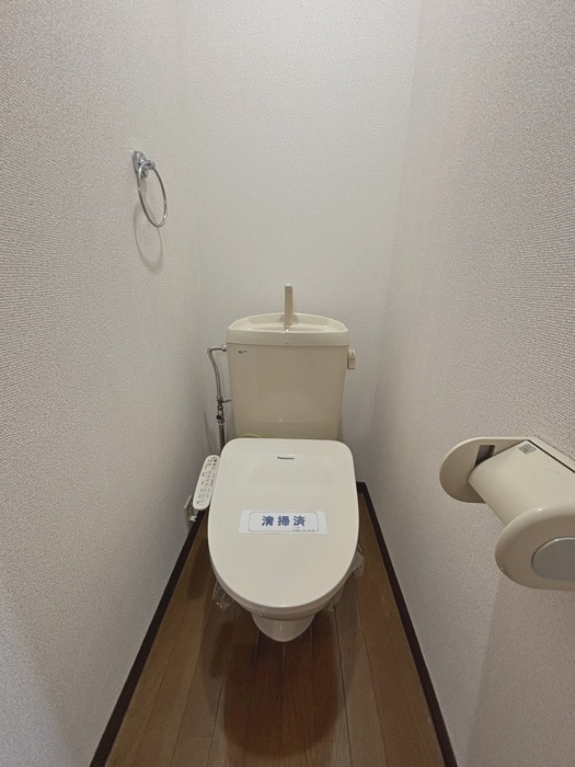 トイレ アラモ－ド八乙女