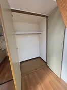 収納 アラモ－ド八乙女