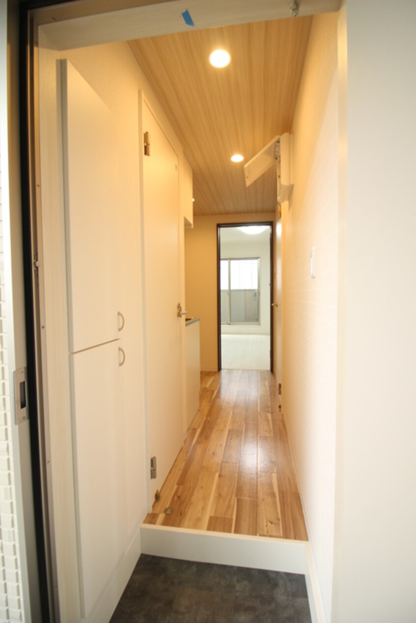 廊下 GOLDMOON東仙台