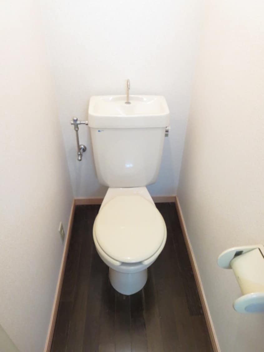 トイレ ホワイトキャッスル瑞穂Ⅲ