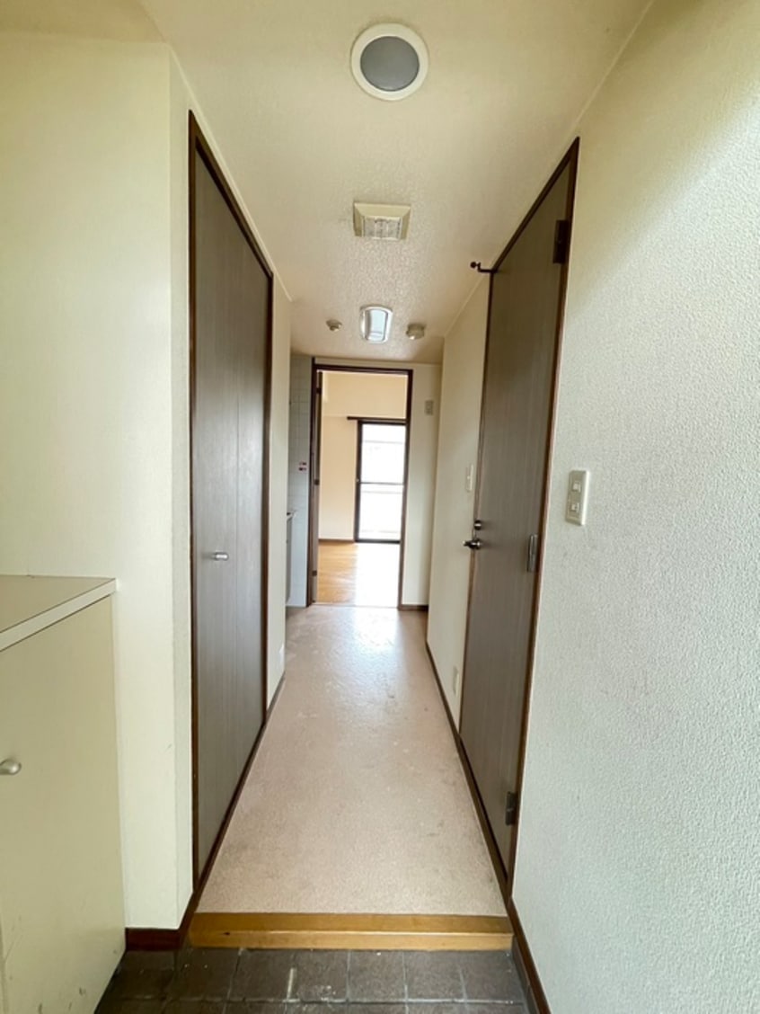 玄関 フレ－ル仙台泉中央