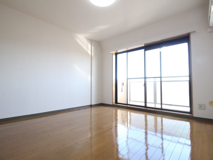 居室 ヴィンダーバール愛