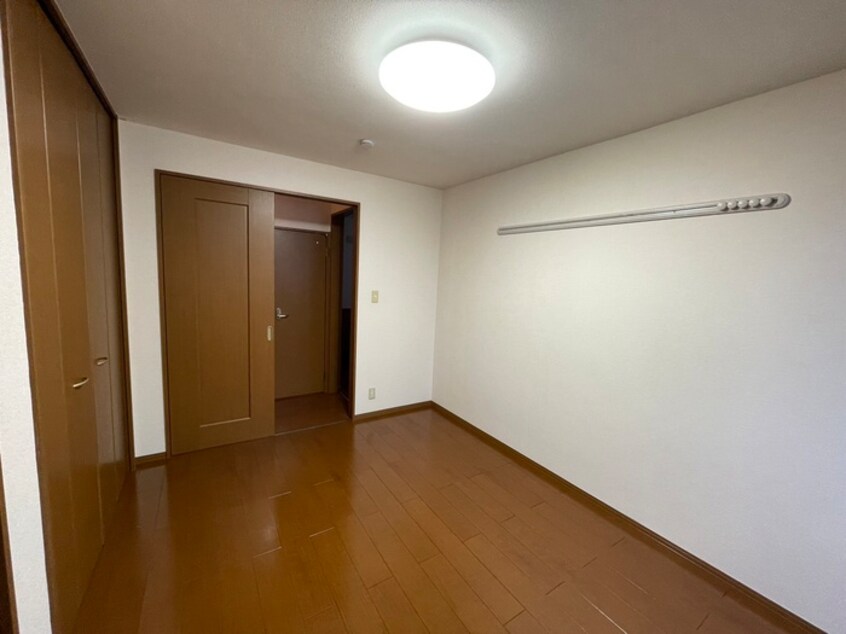 居室 グリーンゲーブルズD