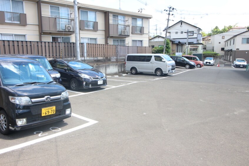 駐車場 フラットヒル