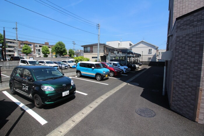 駐車場 ハイライズ泉中央