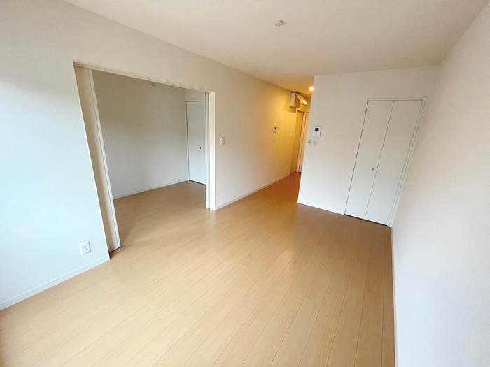 居室 ファミュ二軒茶屋