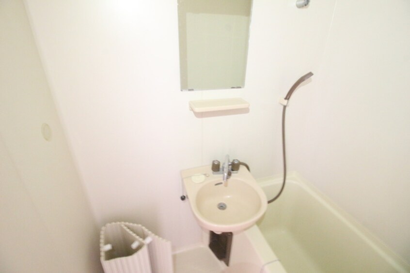 洗面 連坊リトル・ヒルズ