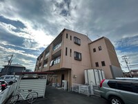 ハイツリュミエール