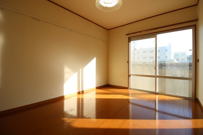 居室 桜田ハイツ