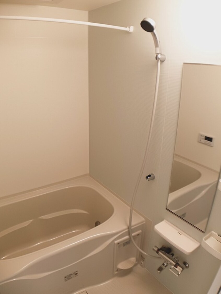 バス／シャワールーム等 Felicia